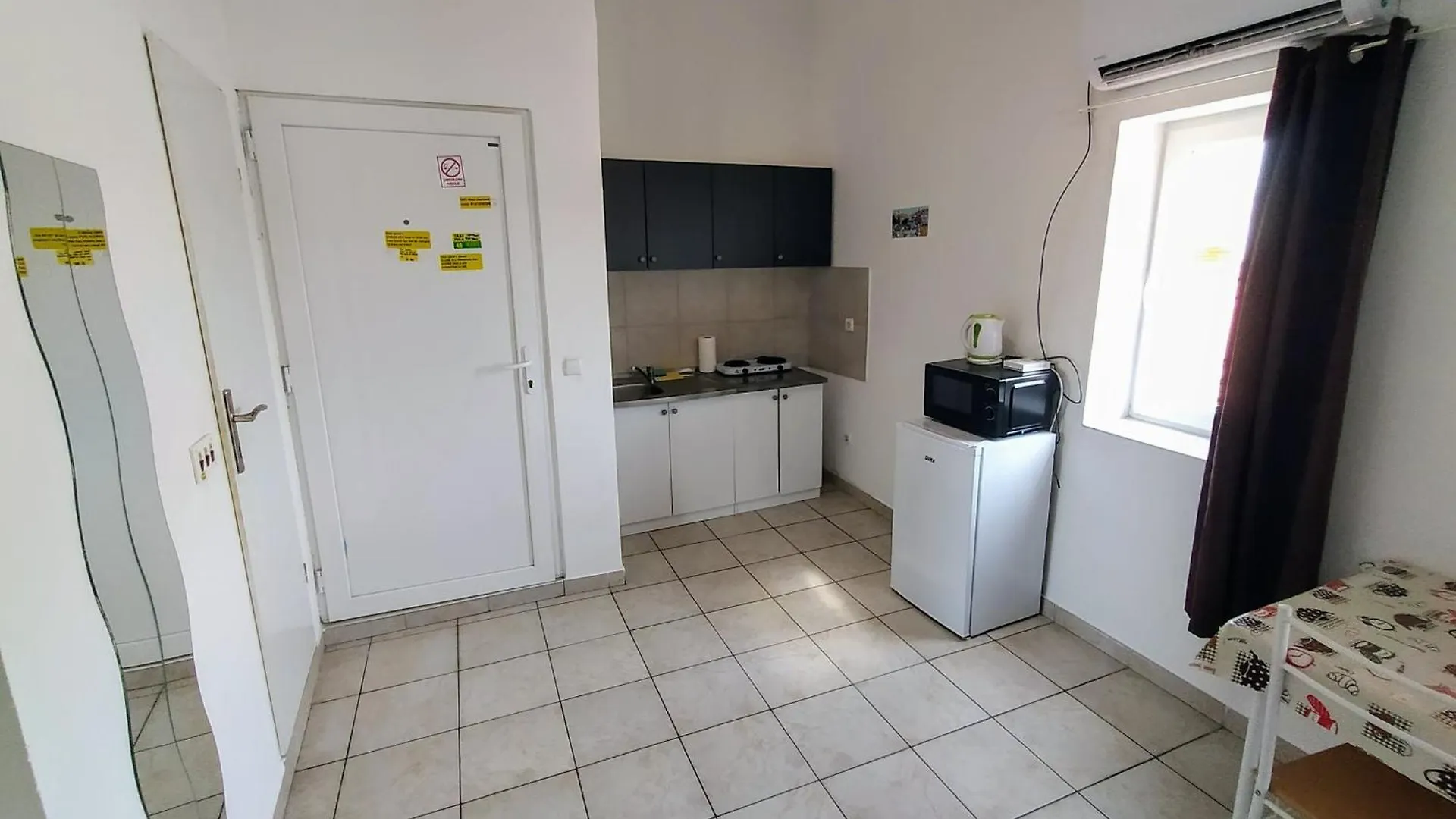 Dejan Apartment4-Top Centar Pula 0*,  Croatia